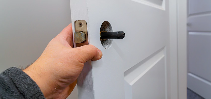 Nighttime Locksmith For Lock Repair in Roselle Park, NJ