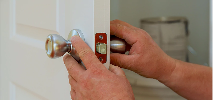 AAA Locksmiths For lock Replacement in Roselle Park, New Jersey