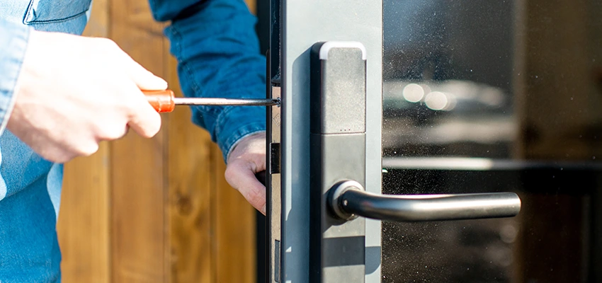 Aluminium Door Lock Replacement in Roselle Park, New Jersey