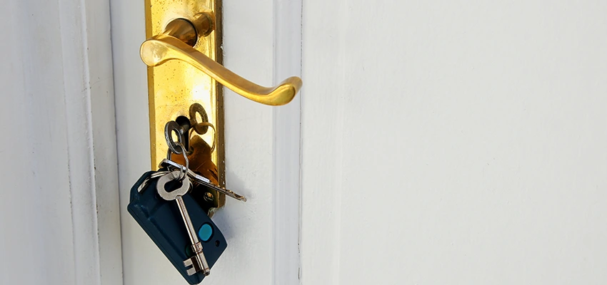 Broken Door Key Extraction in Roselle Park, NJ